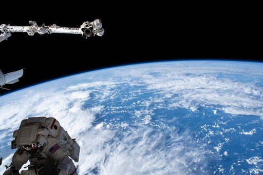 iss066e166153
