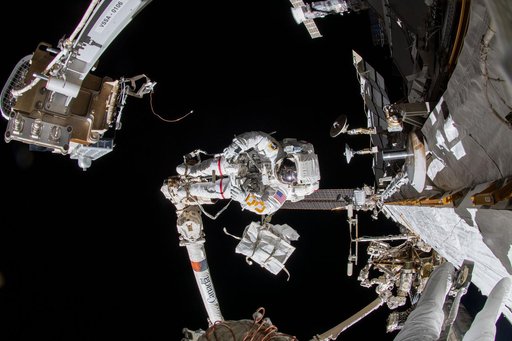iss066e174831