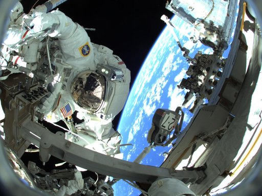 iss066e188276
