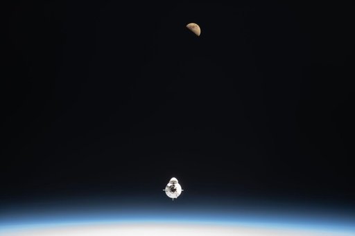 iss067e006147