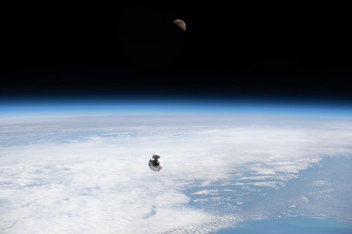 iss067e006192