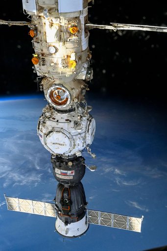 iss067e010600