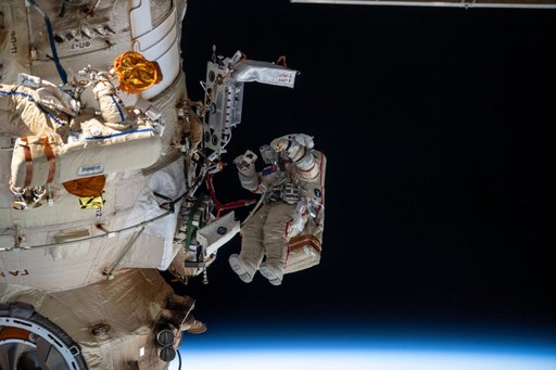 iss067e022065