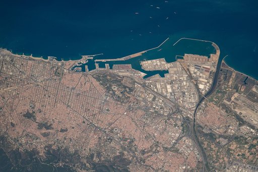 iss067e030640