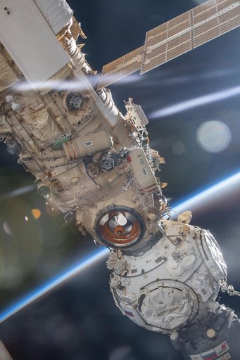 iss067e034910