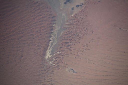 iss067e035805