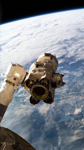iss067e043497