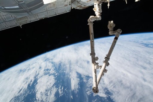 iss067e044014