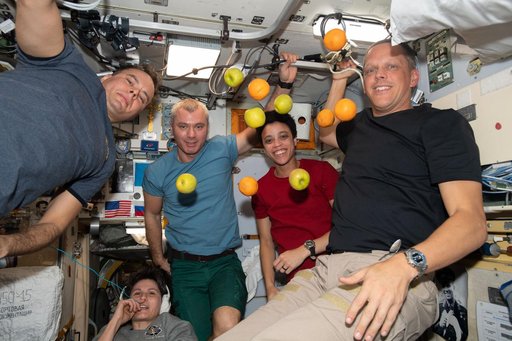 iss067e117728