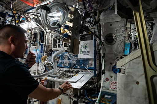 iss067e175034