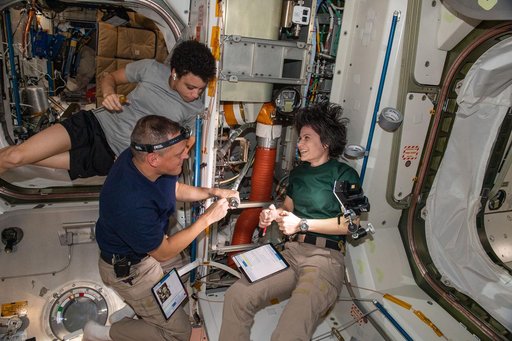 iss067e176560