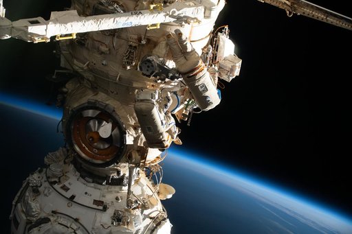 iss067e204030