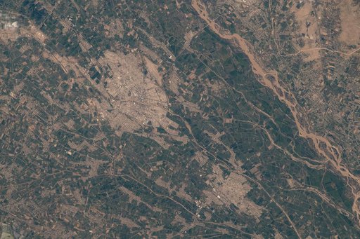 iss067e212667