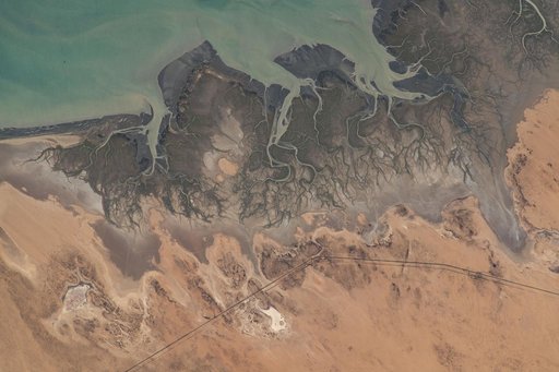 iss067e213849