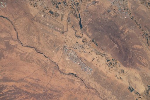 iss067e239241