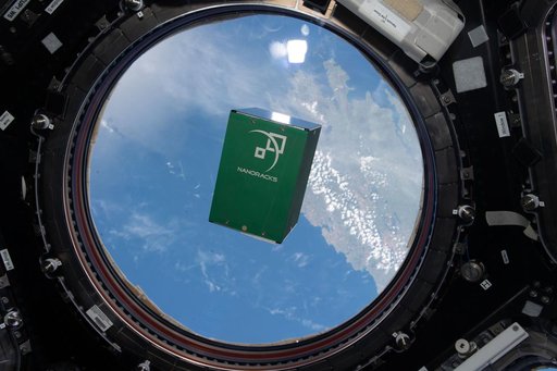 iss067e245388