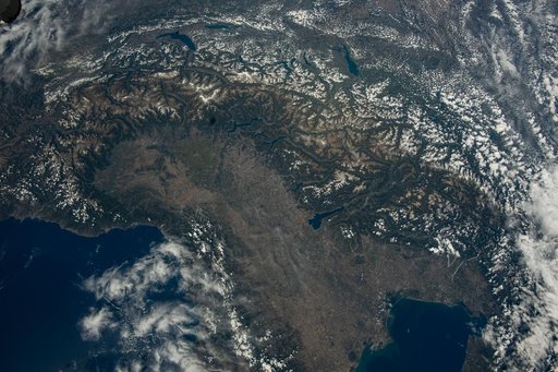 iss067e286475