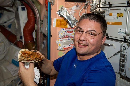 iss067e341284