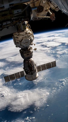 iss067e362302