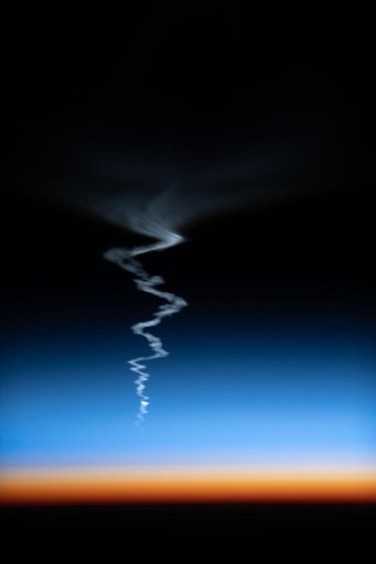 iss067e375970