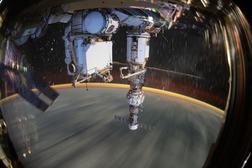 iss067e378755