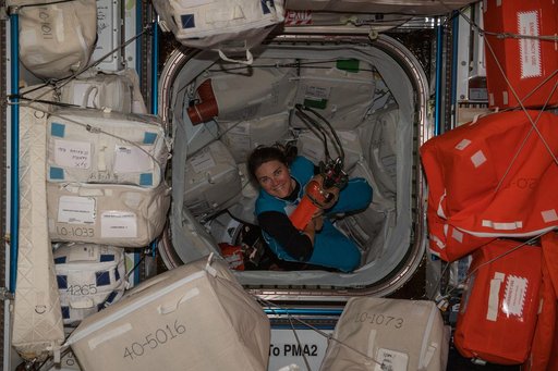 iss068e020521