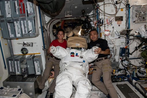 iss068e020601