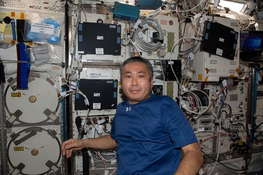 iss068e021206