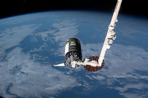 iss068e021233