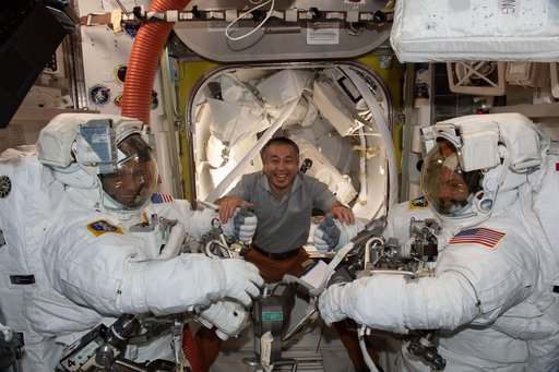 iss068e022314