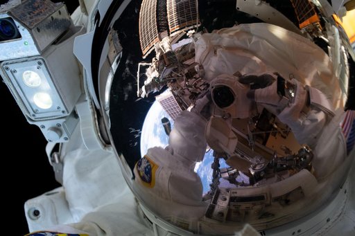 iss068e022442