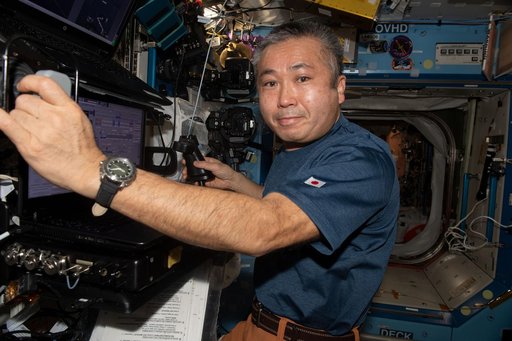 iss068e027600