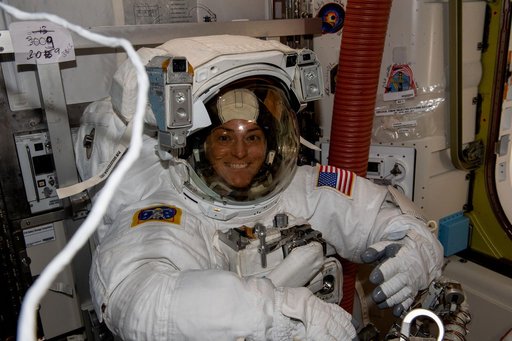 iss068e040060