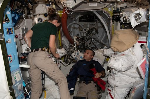 iss068e040436