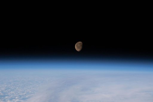 iss068e053263