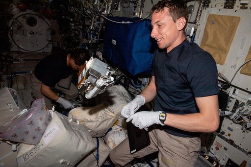 iss068e067446