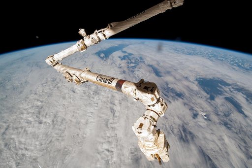 iss068e071305