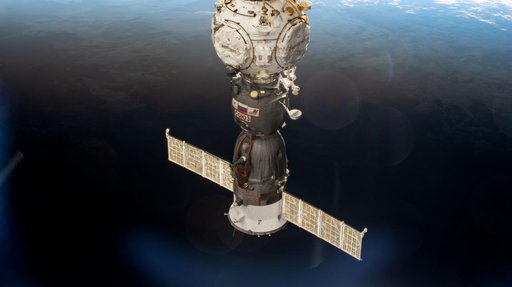 iss069e000996