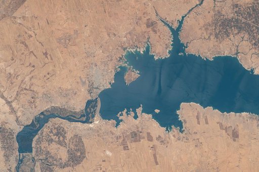 Earth Observations taken during Expedition 69