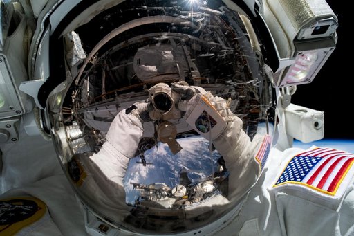 iss069e018575