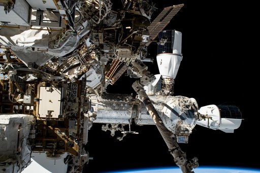iss069e018608