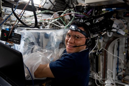 iss069e035619