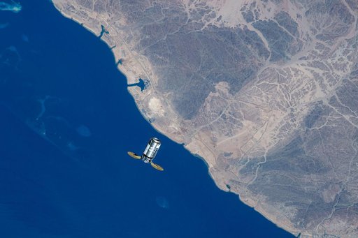 iss069e053861