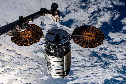 iss069e053962