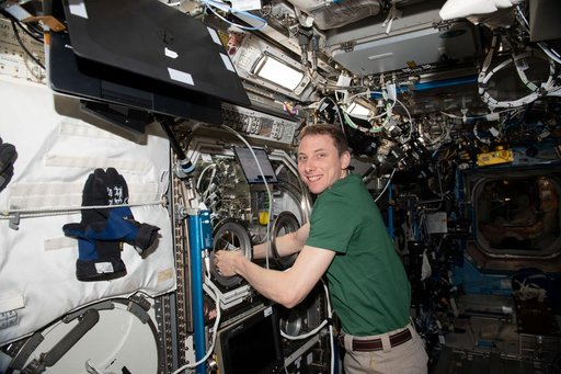 iss069e060236