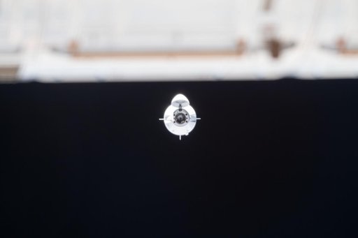 Dragon Endurance Approaches Station with Crew-7 Aboard