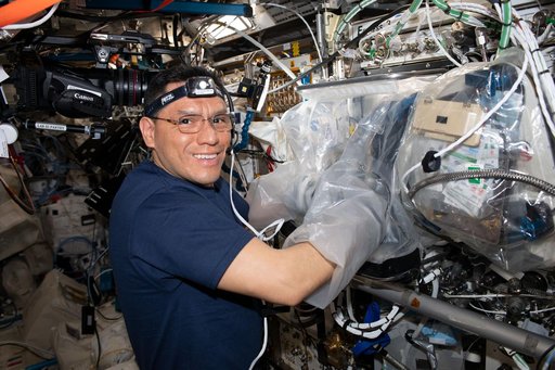 iss069e092048