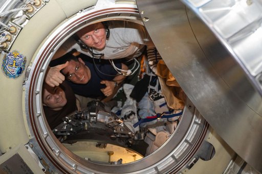 iss069e092705
