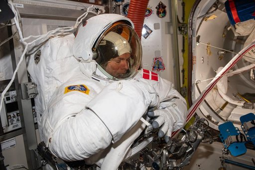 iss070e002033