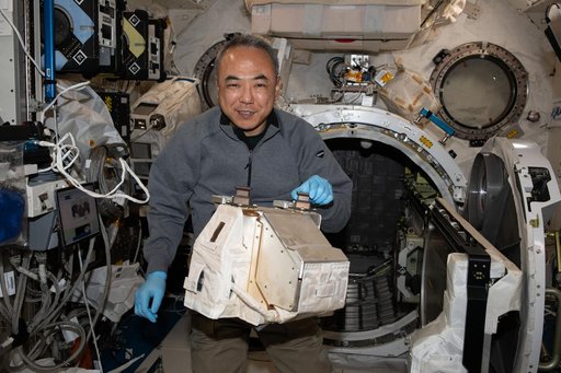 iss070e014641